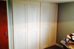 wardrobe-before